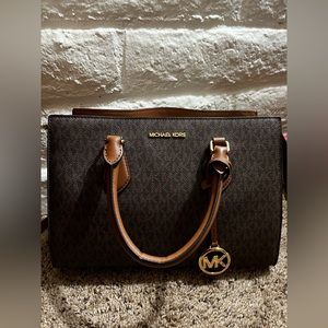 Brown Michael kors purse